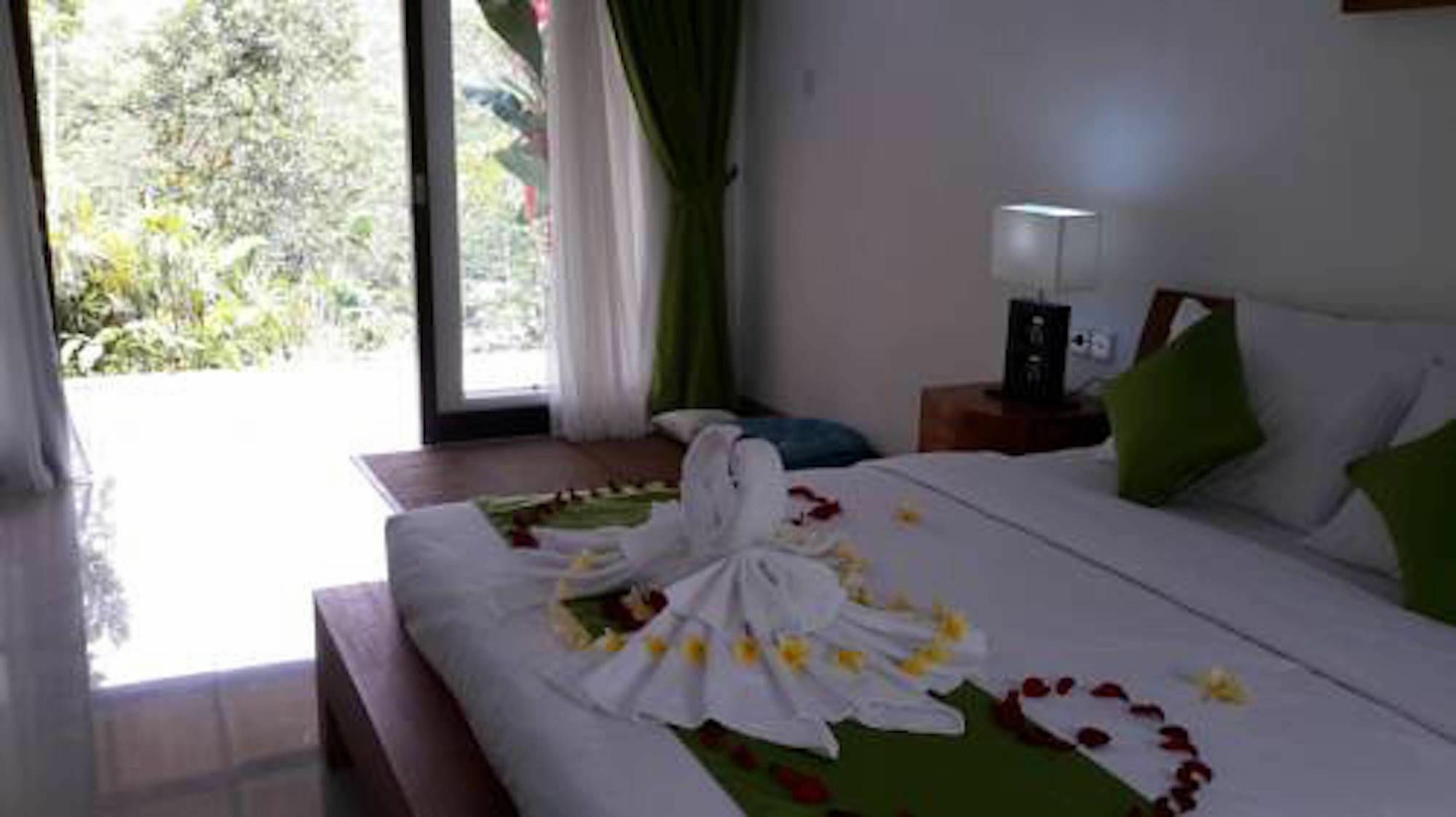 The Aura Shanti Retreat Baturiti 외부 사진
